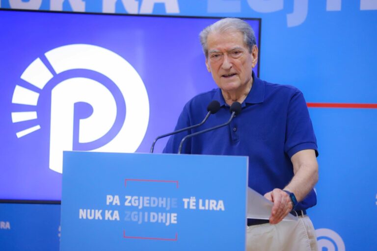 Berisha vijon akuzat për çështjen McGonigal: Dumani është bërë mburojë e Ramës