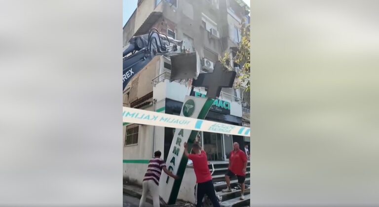 Vijon lirimi i hapësirave publike në Durrës, Rama: “Vazhdojmë”