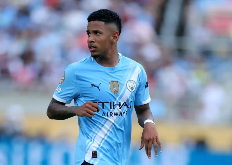 Tottenham bën gati një ofertë rekord për Savinhon e Manchester City-it