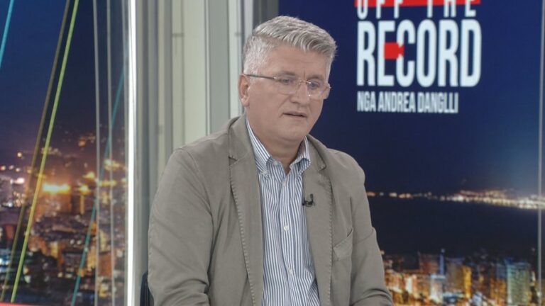 “Ora e opozitës po troket”, Gjekmarkaj: Zgjohuni herët që ta dëgjoni