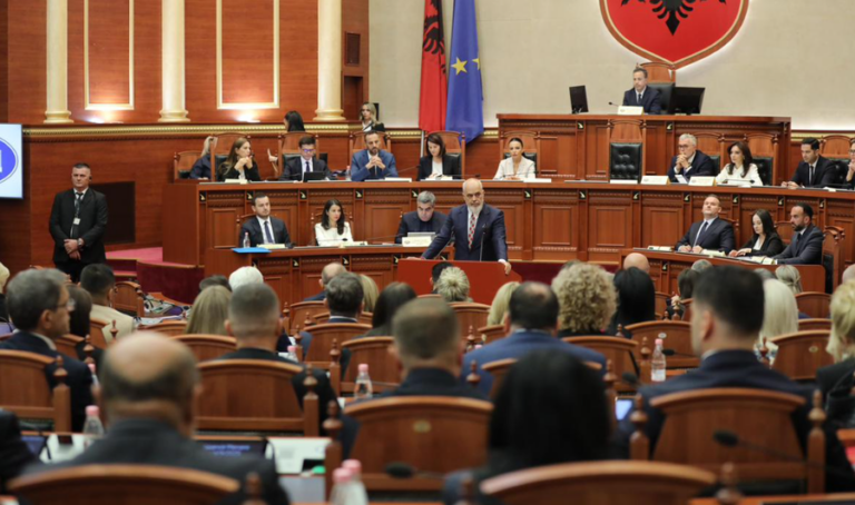 Qeveria u votua në 25 minuta seancë, PD letër trupit diplomatik në Tiranë: U shkel rëndë Kushtetuta