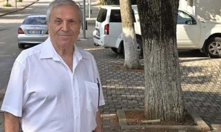 Namik Dokle me humor dhe reflektim për jetën pas politikës, ja çfarë rekomandon ish-kryeparlamentari