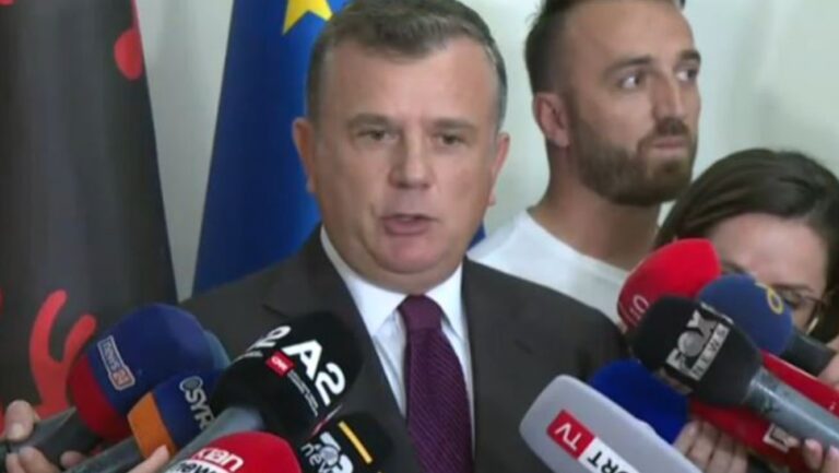 Taulant Balla i përgjigjet opozitës: Niko Peleshi nuk ka bërë shkelje