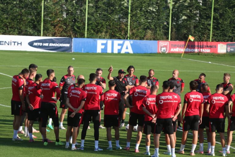 Kombëtarja rinis përgatitjet në shtëpi për sfidën me Letoninë, vetëm një futbollist stërvitet veçmas