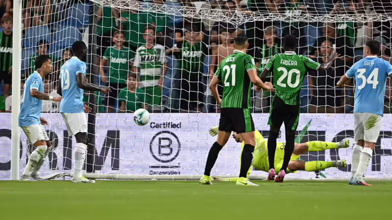 Sassuolo i shkakton një humbje të papritur Lazios në Seria A