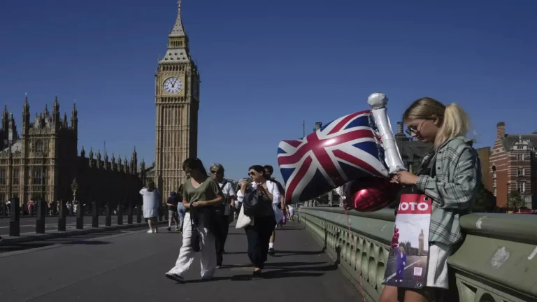 Qeveria e Britanisë së Madhe pritet të aplikojë letërnjoftimet digjitale, preken edhe shqiptarët
