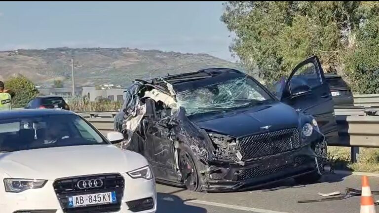 Aksident në autostradën Lushnjë–Fier, plagoset rëndë një person