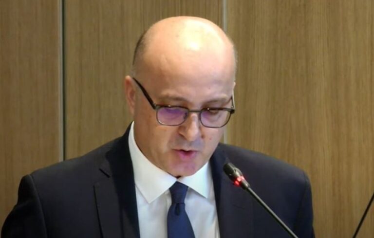 Kreu i ILD: Sistemi gjyqësor është nën trysni antikushtetuese për të ushtruar detyrën