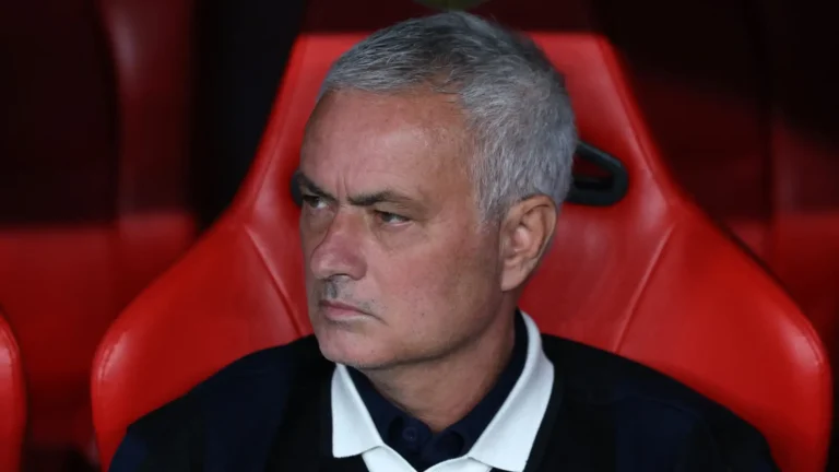 Mourinho nuk mbetet pa punë, merr drejtimin e skuadrës së Benficës