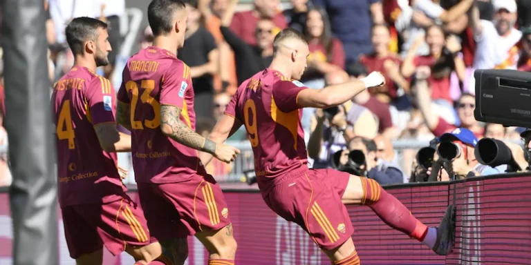 Roma fiton ndaj Veronës dhe kap Napolin në krye të Seria A
