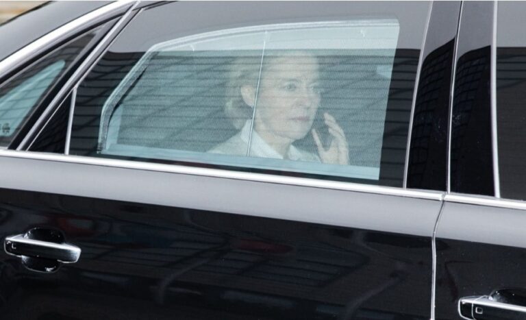 Nacionalistët bullgarë sulmojnë makinën e Von der Leyen, presidentja e KE do të hynte në një fabrikë armësh
