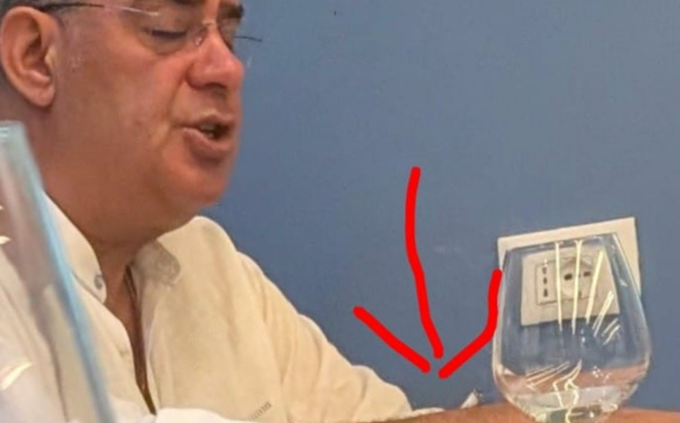 Foto me cigare, Koçiu shkarkon zv.ministrin nga detyra