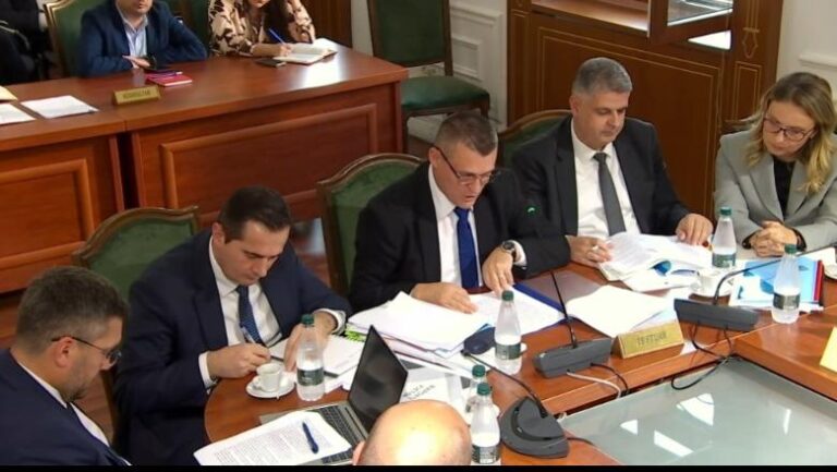 Dumani thirrje qytetarëve që të denoncojnë korrupsionin në SPAK: Nuk kërkojmë dokument identifikimi