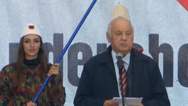 ”Liria e Kosovës u fitua me gjak”, ish-presidenti Moisiu: Qarqet serbo-ruse fabrikuan akuzat për ish-krerët e UÇK-së