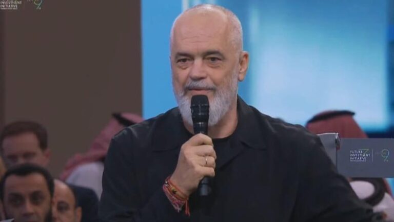 Rama në Riad: Perëndimin e ka mbytur inercia, mungon imagjinata dhe dëshira për inovacion