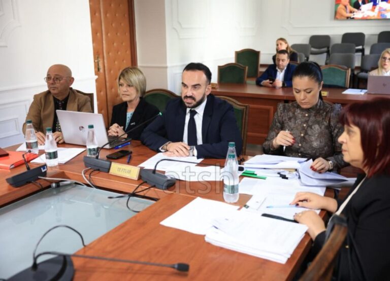 Pr.ligji për mbetjet, ministri Jaupaj: Përgjegjësi financiare e organizative për ndotësit