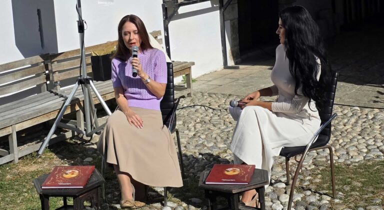 Elia Zaharia dhe përralla që ndriçon shpirtin: “Perla dhe Dreri i Artë” promovohet në Shkodrën e kulturës