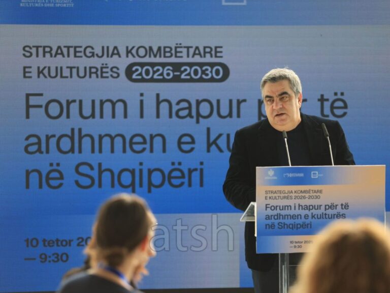 Nis puna për strategjinë kombëtare, ministri Gonxhja: Rrugë e re për politikat kulturore