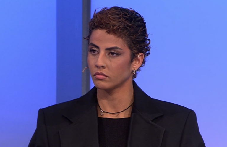 Je burrë? Volejbollistja: Nuk kishte asnjë dokument ligjor, thjesht më pa dhe më kërkoi testin