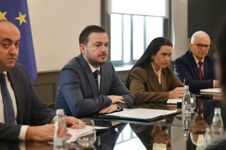 Siguria ushqimore, ministri Salla diskuton me misionin e Bankës Botërore