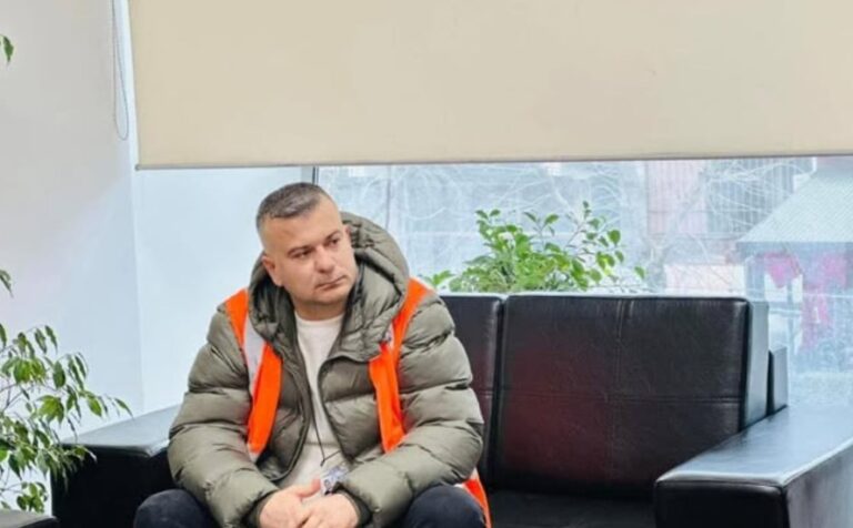 Shpëtoi dy fëmijë nga mbytja, ndërron jetë punonjësi i OSSHE pas tre muajsh në koma