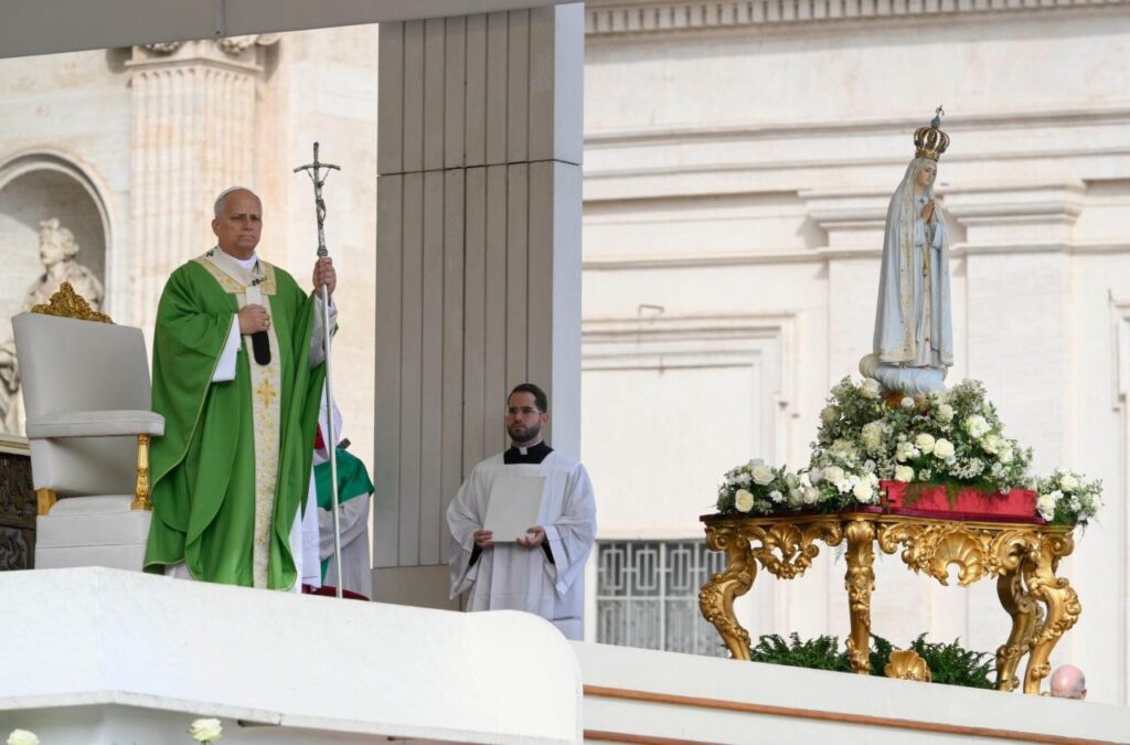 Ati i Shenjtë kremtoi sot paradite meshën në Sheshin e Shën Pjetrit, për Jubileun e Përshpirtërisë Mariane: "Dashuria jonë për Shën Marinë e Nazaretit na bën dishepuj të Jezusit me të dhe na edukon të kthehemi tek Ai".