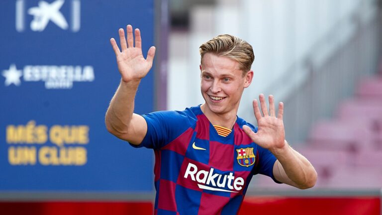 De Jong mendon si Rabiot: Nuk është e drejtë t’i luajmë ndeshjet e kampionatit në shtete të tjera