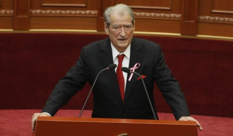 Berisha: Vonesat në gjykime sjellin vetëgjyqësi, kurse Kushtetuta është kthyer në letër të vdekur
