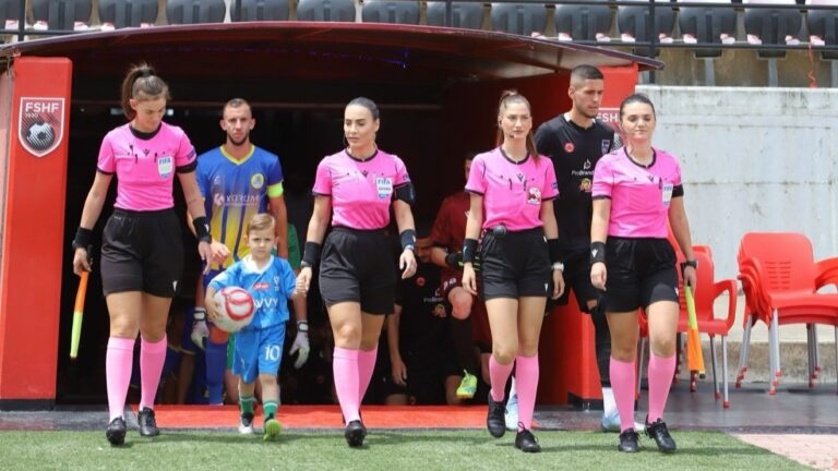 Emanuela Rusta dhe tre arbitre të tjera shqiptare vendosin drejtësi në UEFA Women’s Europa Cup