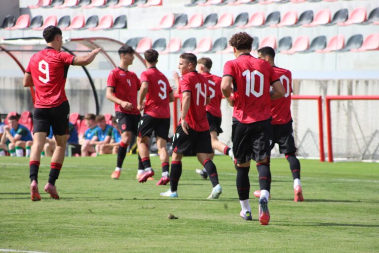 Shqipëria U-19 fiton miqësoren e parë ndaj Irlandës 2-1 në “Shtëpinë e Futbollit”