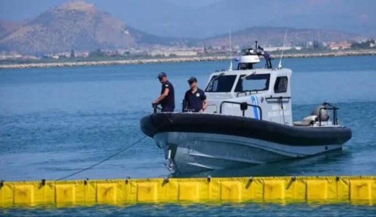 Gomone me drogë nga Shqipëria, zbulohen 80 kilogramë marijuanë. Në pranga 50-vjeçari