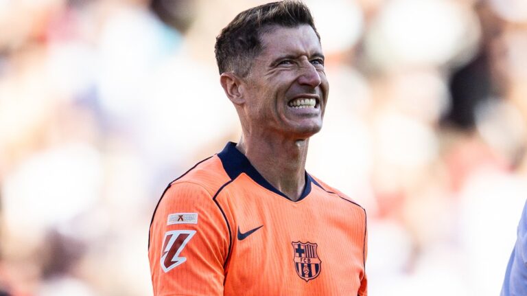 Manchester United mendon për Lewandowskin në merkaton e verës