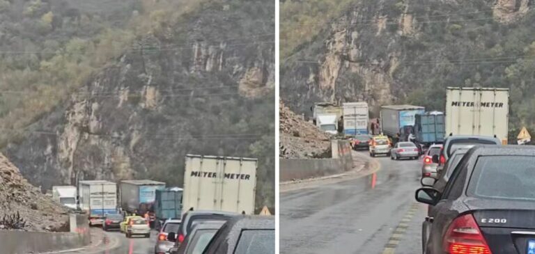Moti i keq, trafik në aksin Elbasan-Librazhd gjatë gjithë ditës