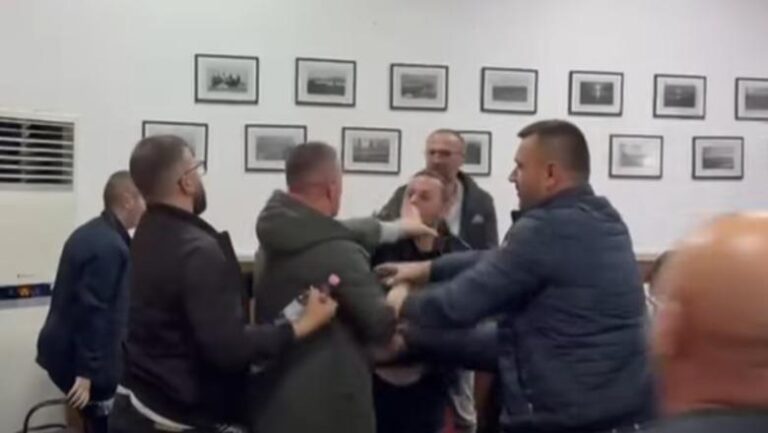 Sherri në Këshillin Bashkiak, arrestohet 27-vjeçari
