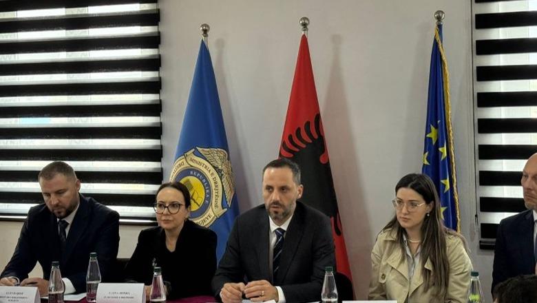 Lamallari takim me drejtuesit e burgjeve të vendit  Angazhim maksimal për të ruajtur e forcuar parametrat e sigurisë