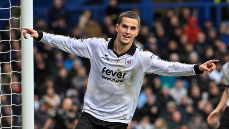 Anis Mehmeti tjetër gol në Angli  sulmuesi kuqezi shënon me kokë