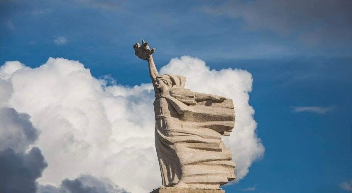 Benet Beci uron 29 Nëntorin  Nderim përjetë dëshmorëve të atdheut