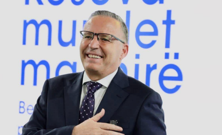 Bedri Hamza shpall kandidaturën për kryetar të PDK-së