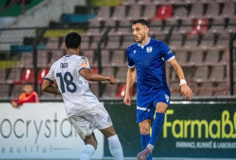 Superiore/ Dinamo bën paqe me Teutën, Elbasani mund Flamurtarin