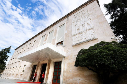 ja-si-do-te-jete-protesta-e-dites-se-hene-para-kryeministrise