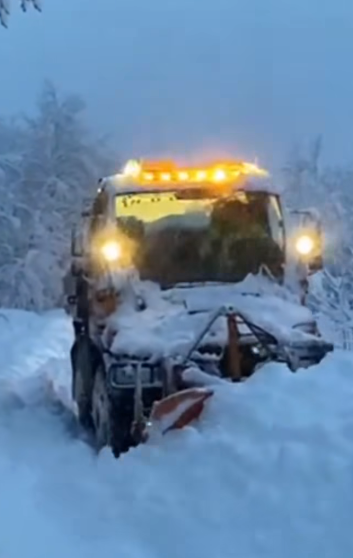 Rruga e Thethit e hapur nga bora