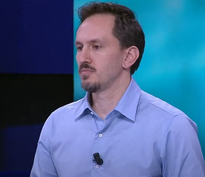 Deputeti Muçi  Veç hetimi i pushtetarëve garanton pavarësinë e drejtësisë nga pushteti ekzekutiv