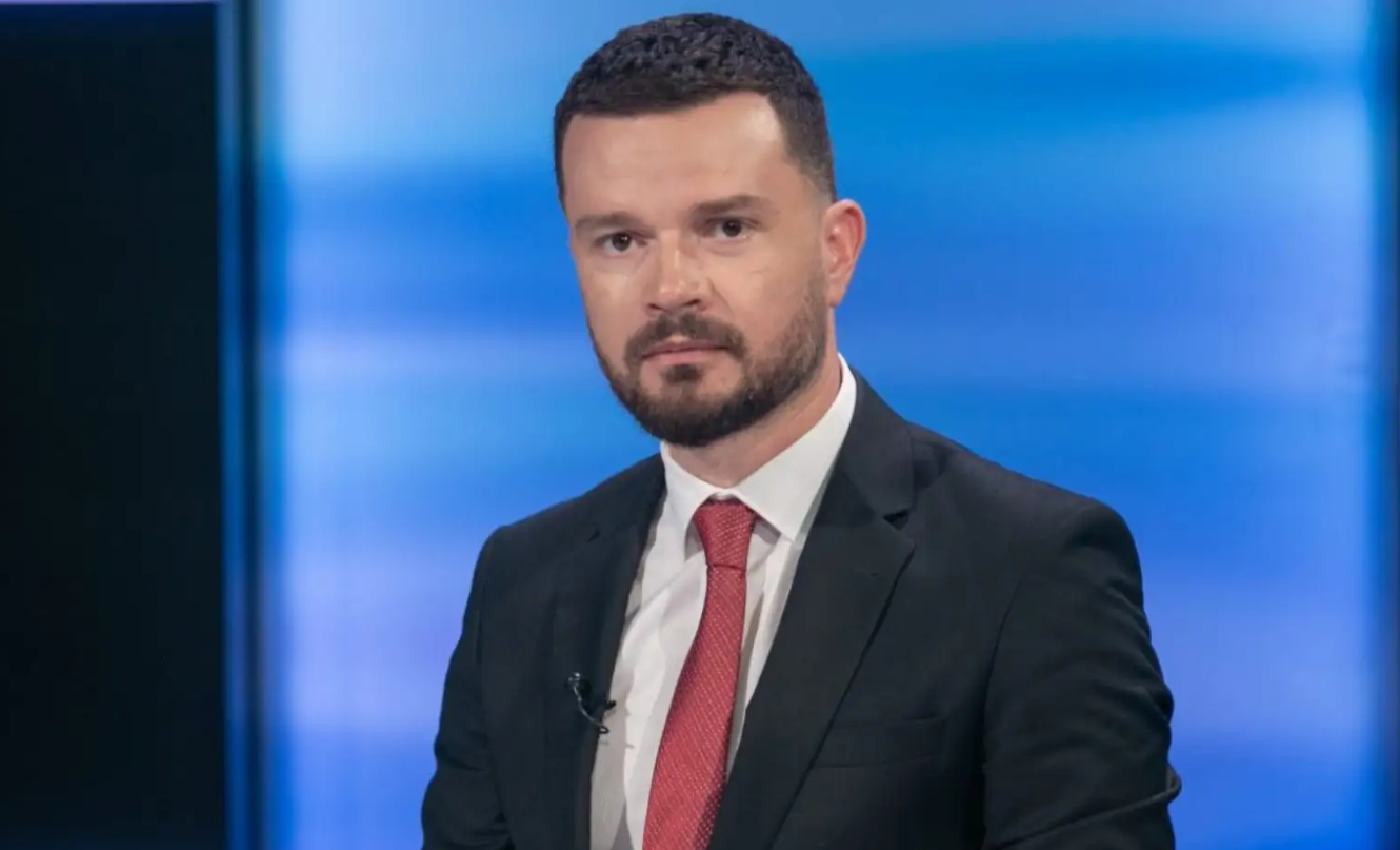  Jam i martuar dhe kam një vajzë   Arjan Curri dëshiron të jetë në  Big Brother Albania VIP 5 