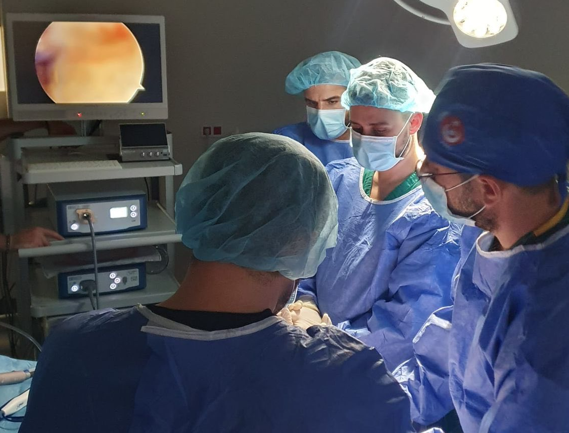 Një operacion i rrallë në spitalin e Fierit  Rama  Përfaqëson një standard të ri të teknologjisë së avancuar