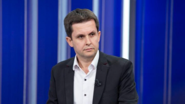 Ilir Alimehmeti  Duhet ndryshime drastike në PD nga KOKA te këmbët 