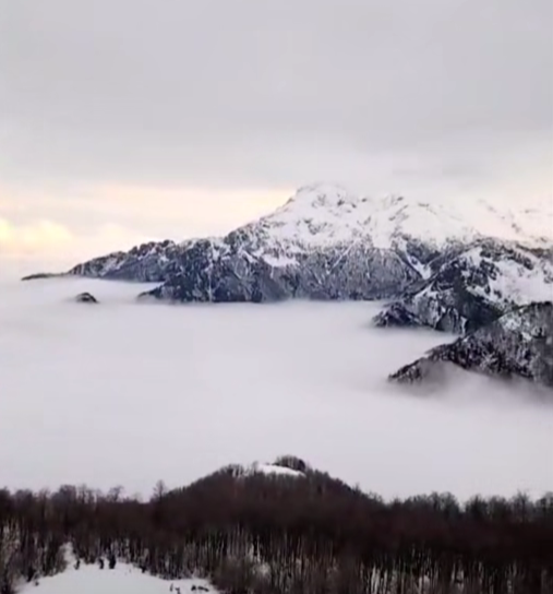 Alpe të zbardhura nga bora  Rama poston pamjet me peizazhe mahnitëse