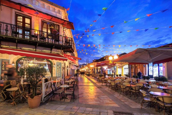 dyfishim-i-netqendrimeve-turistike-ne-shkoder-mbi-167-mije-vizitore-ne-sitet-kulturore-deri-ne-tetor