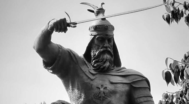 “Skënderbeu” i Ardian Pepa dhe Dylber Neziri  në Tuz të Malt të Zi, një pikë kulmore e përfaqësimit artistik dhe estetik