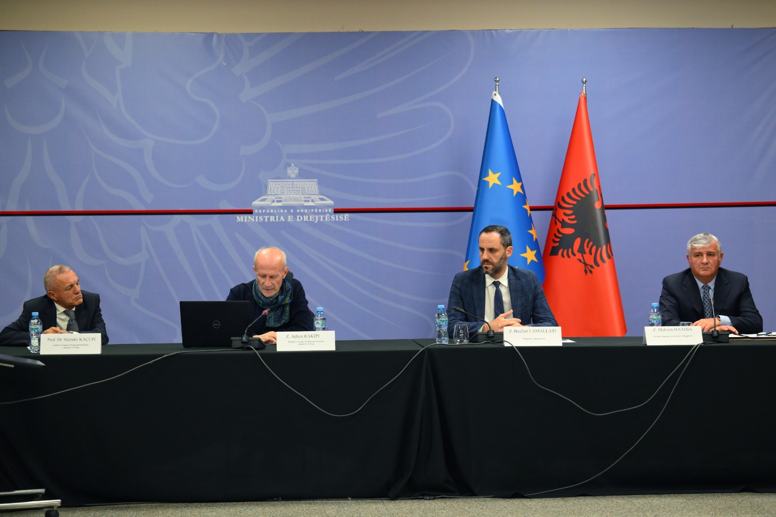 ministri-lamallari-takon-avokatet-per-kodin-e-ri-penal-presim-propozime-konkrete-jo-komente-gjeneraliste