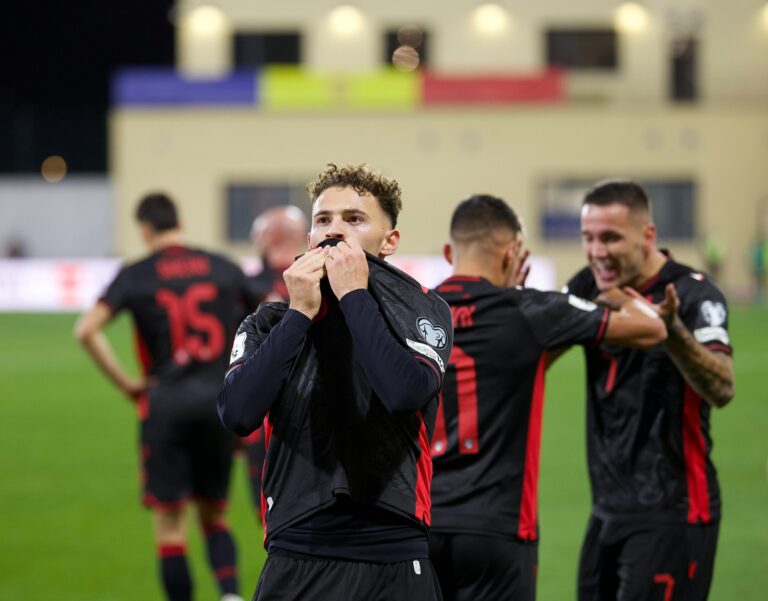 Duka feston kualifikimin historik: Jemi në Play Off! E meritojnë këta djem, e meriton çdo shqiptar!